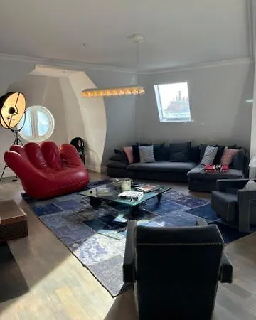 Luxury Penthouse Rooftoop Eiffel Tower View - Em02